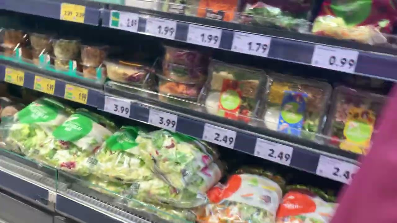 Buying ingredients for lumpia cooking and few pieces for freezer 