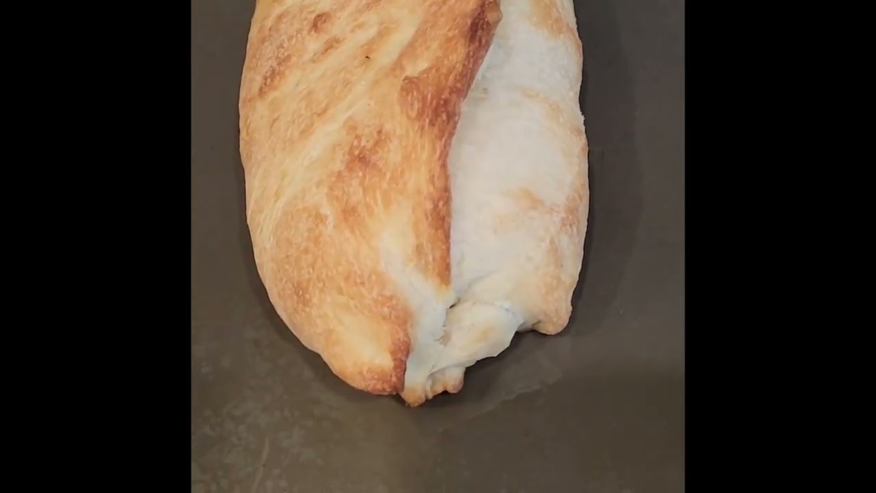 Scrumptious! Homemade Prosciutto and mozzarella roll.  ❤️🤌🏼🥰