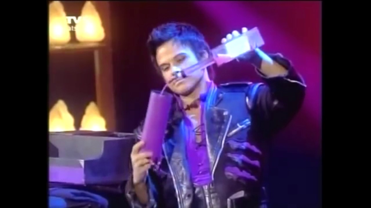 video phone beyonce mp3 Bonne Anee 2006