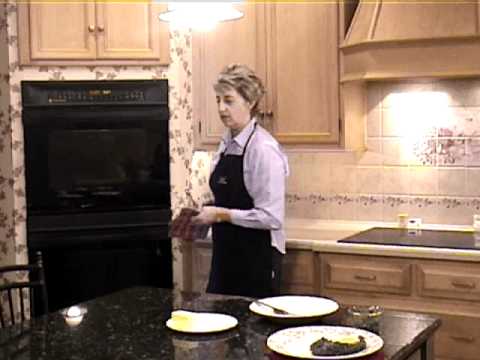 How to Bake and Broil Jumbo Lump Blue Crab Cakes