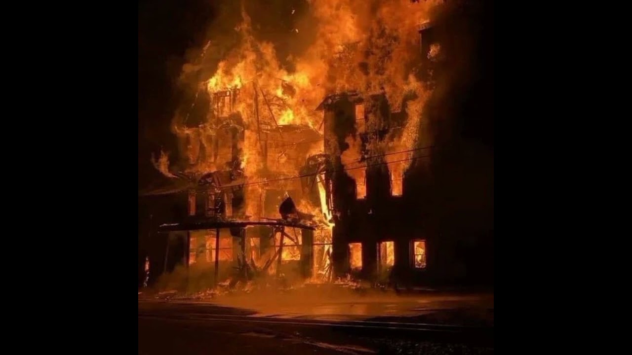 بعيني الك دمعه / بدون موسيقى