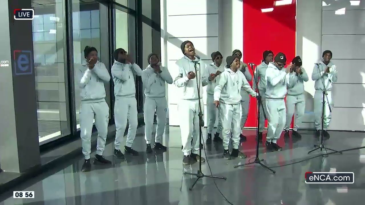 Acapella group Gwijo Avenue performs Hamba Wena live in studio