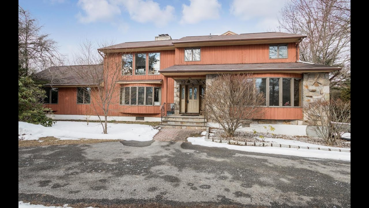 Real Estate Video Tour 185 Nanny Hagen Rd, Thornwood, NY 10594