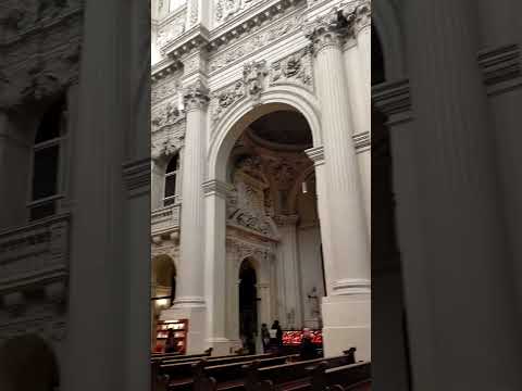 Video: St. Gaetan Kilisesi (Theatinerkirche) açıklaması ve fotoğrafları - Almanya: Münih