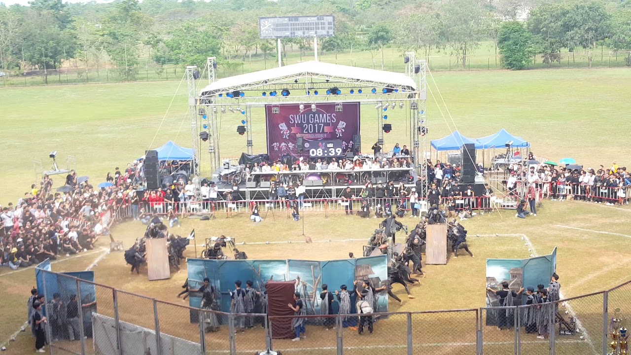 ผู้นำเชียร์ คณะศิลปกรรมศาสตร์FOFA #swugame2017