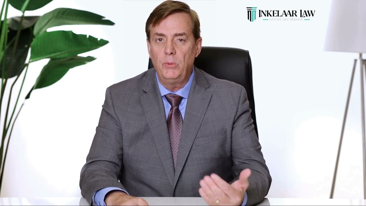 Hit by an 18-Wheeler? Why Truck Accident Cases Demand Immediate Action