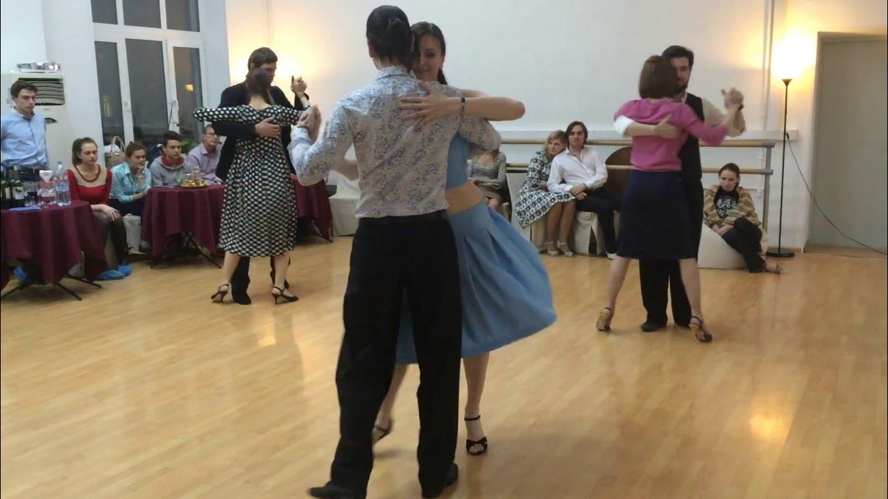 Танго видео уроки для начинающих. Аргентинское танго для начинающих. Школа танцев для начинающих взрослых. Видео танца танго для начинающих. Танго уроки для начинающих.