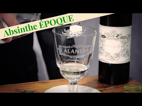 Absinthe Époque: Smooth and creamy Absinthe with notes of Vanilla