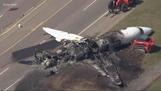 The ntsb said footage from plane crash showed airplane bounced at
least twice before coming down hard on right main landing gear.