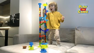 Putting together a maze with balls - Play the Game screenshot 1