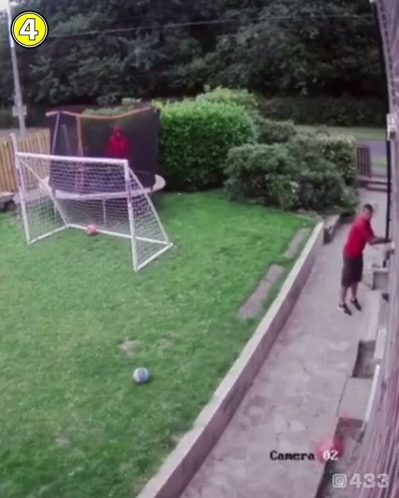 If Neymar Jr was a  delivery boy 🤩🇧🇷🔥 #neymar #mbappe #messi #psg