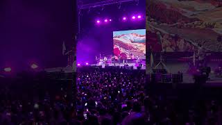 The Rose performs "Utopia" Live in Mexico City at ROSETOPIA 2026