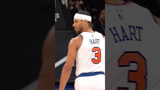 Celebrity The passing… immaculate. The shot? FIRE. 🔥 #knicks #team #shorts #together #basketball Wealth