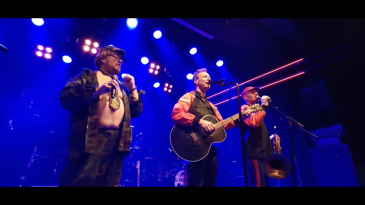 Ismo Alanko - Sössölandian Kultakurkut - Pilkillä - Tavastia 11.11.2021