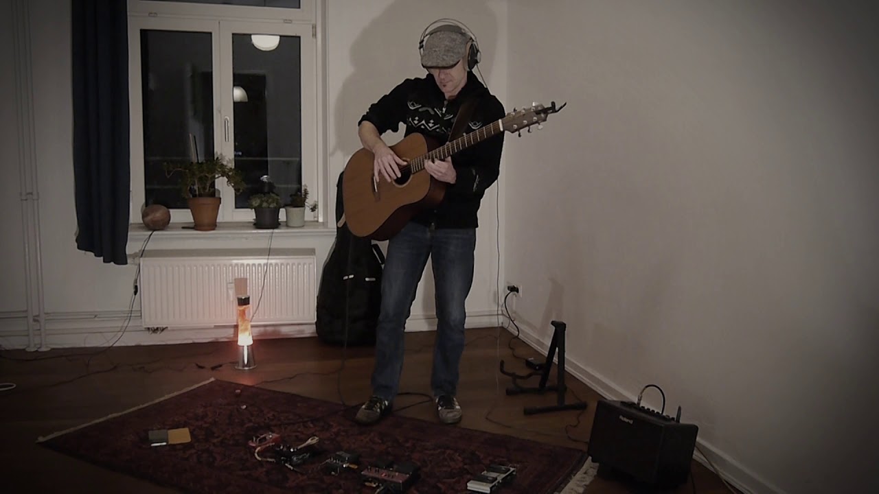 Hintergrundmusik - Arne Schulz - Hold Me