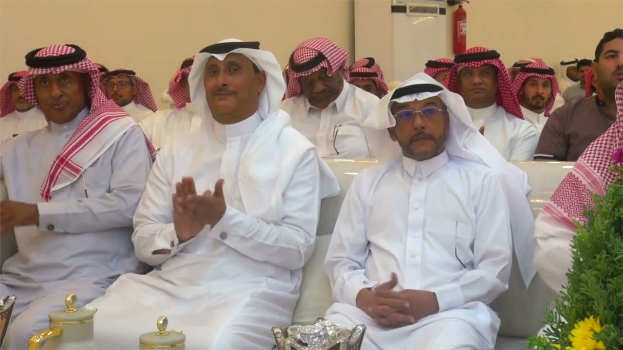 حفل تكريم المعلمين المتقاعدين : أ/ أحمد محمد كريري و أ حسن أبو طالب كريري