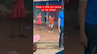 Made a little girl dance on the streets 😊🔥 #fypシ #dance #street #foryou #kezzypraiz #explorepage