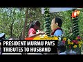 President droupadi murmu pays tributes to husband shyam charan murmu at her village