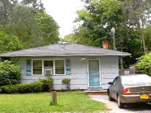 38 Stuyesant Ave, Mastic, NY home video tour