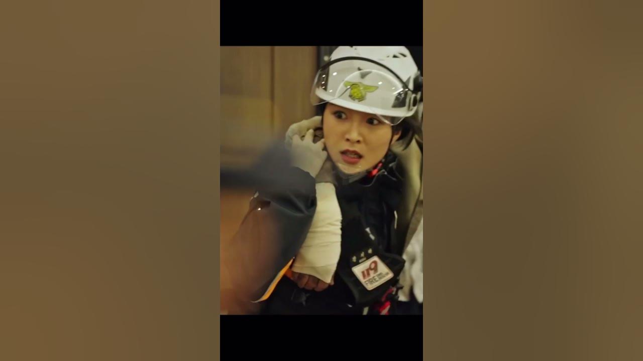полицейский участок рядом с пожарной частью - YouTube