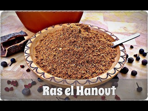How to Make Ras el Hanout | The Super Complex Moroccan Spice Mix (Slideshow)