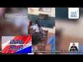Babaeng estudyante, pinagsusuntok at pinagsisipa ng mga kapwa niyang mag-aaral | Unang Balita