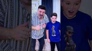 معقول قطة بتعمل هيك                                                  سمعها