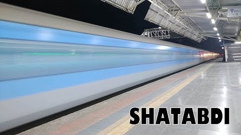 India’s Longest Shatabdi Express Blazing at 130 Kmph | Indian Railways