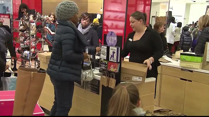 Retail experts predict crowded in-person shopping for Black Friday
