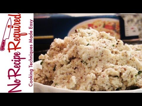 walnut-pesto---noreciperequired.com
