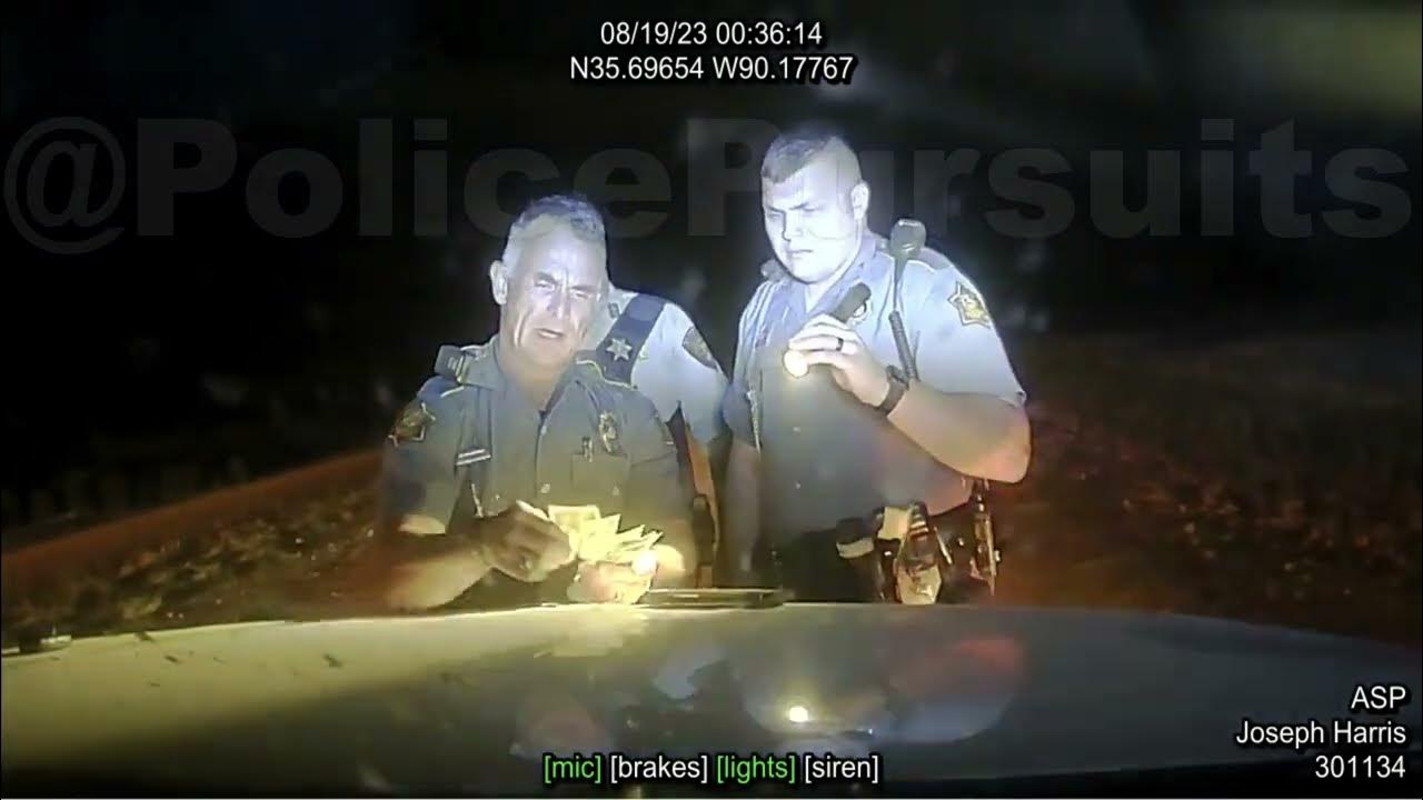 High Speed pursuit with a wanna be COP Dodge Charger flashing blue