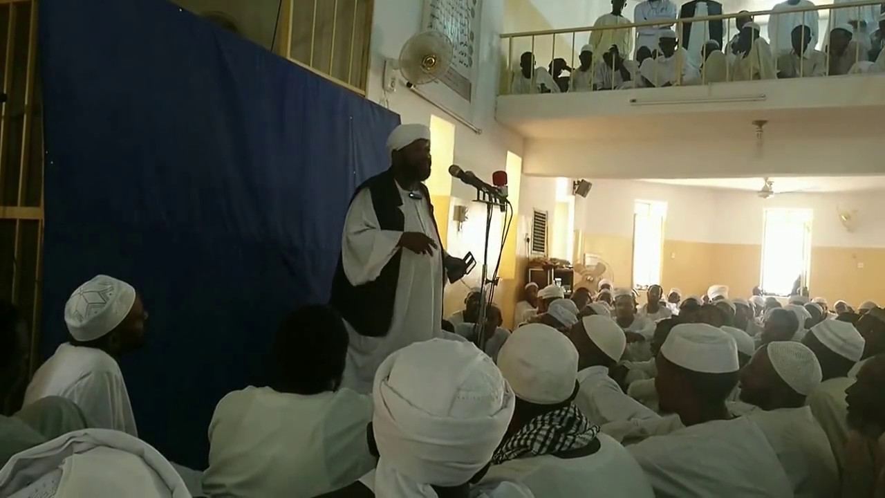 اجتماع الصوفية  في ام ضبان - الشيخ محمد مصطفي عبد القادر