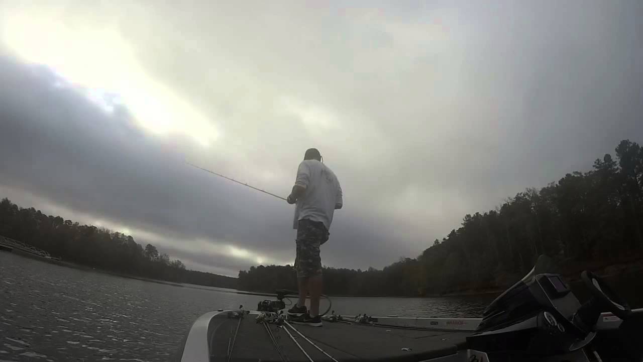 Kerr Lake Bass Fishing. Awesome GoPro. YouTube