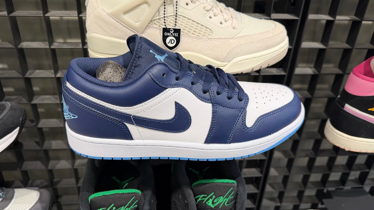 Air Jordan 1 Low (Midnight Navy/ White/ University Blue) - Style 