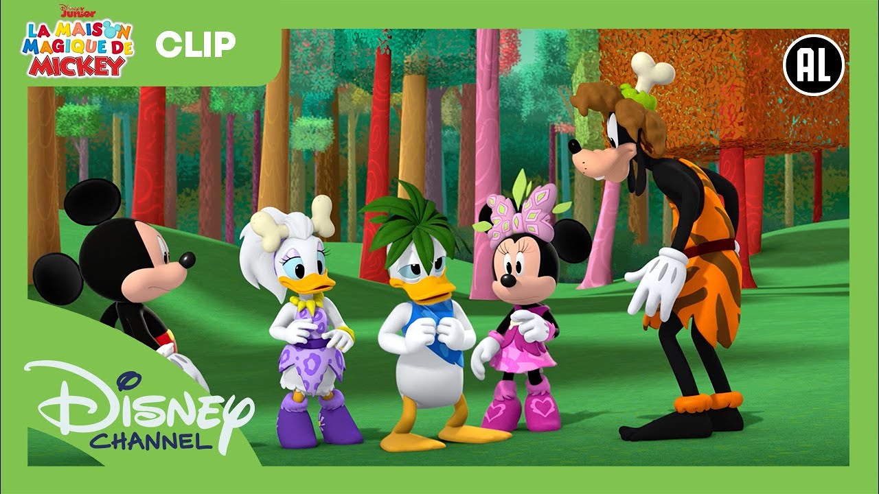 La Maison Magique de Mickey | Dansez! | Disney Channel BE - YouTube