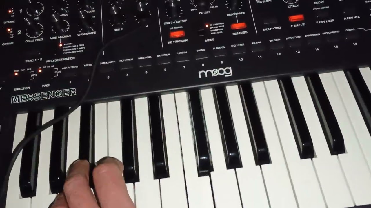 GLOBAL UNDERGROUND SELECT 6 CD - CASCADED MODULAR TESTPATCH - MOOG, AJH SYNTH, ERICA SYNTHS, INSTRUO