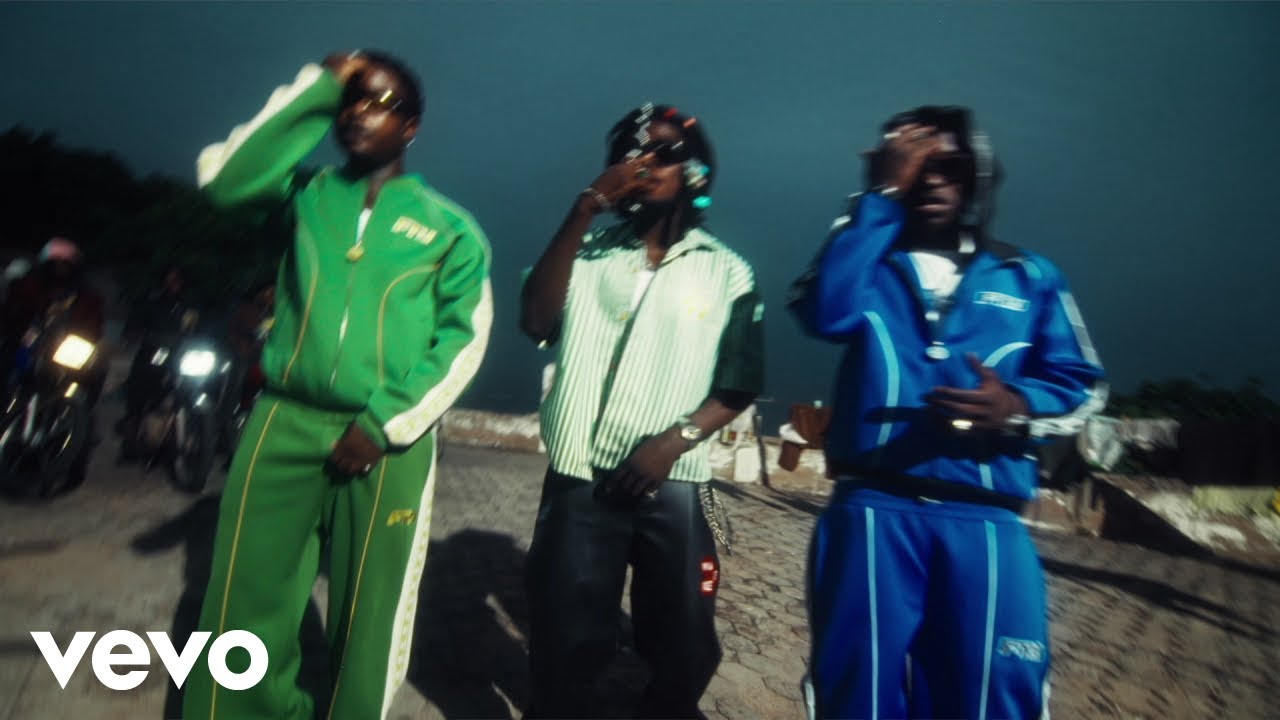 Guarda Raevin, Kelvyn Boy & KOJO BLAK - Fever II (Visualizer) su YouTube Guarda Raevin, Kelvyn Boy & KOJO BLAK - Fever II (Visualizer) su YouTube