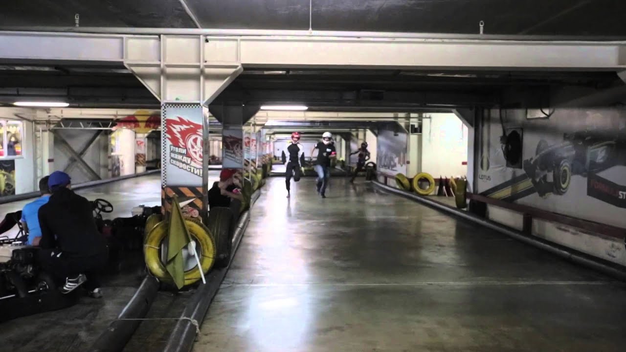 Новогодний марафон 2014 на треке картинг центра  LiveDrive