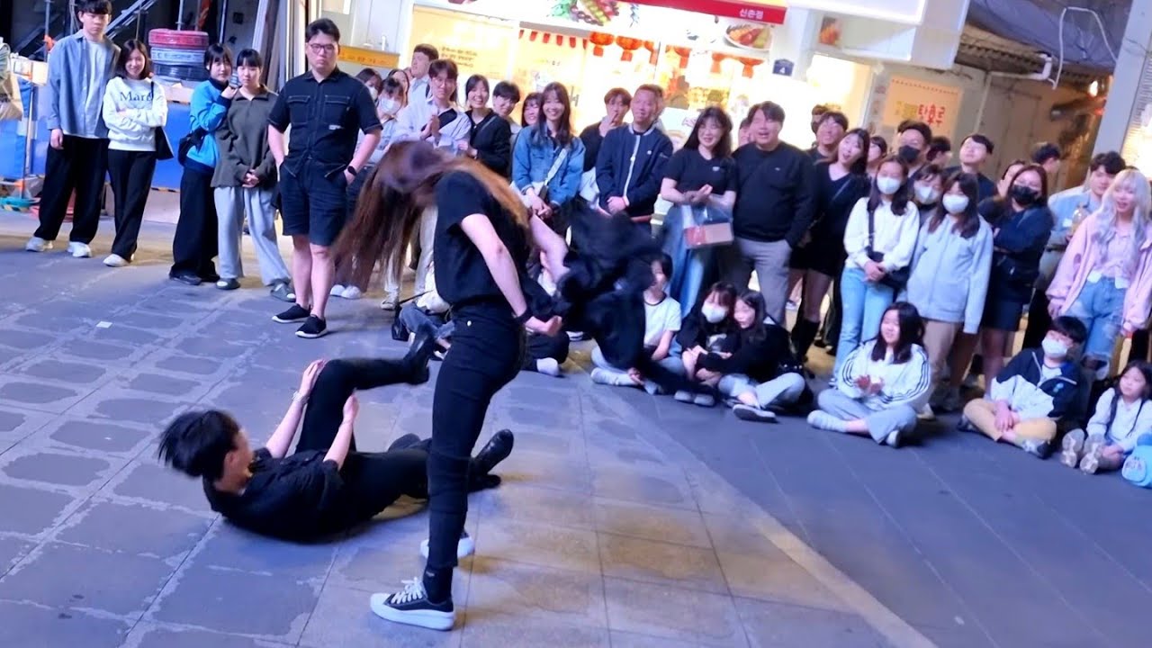 [STREET ARTIST] YU KAGAWA & HYOJIN. INTERACTIVE SINCHON BUSKING (JUST DO IT). 230422.