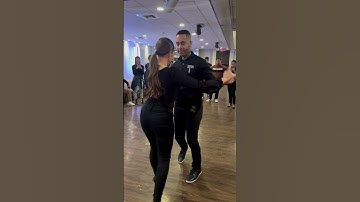 Intermediate Bachata Class Demo - Demetrio & Nicole - Bachata Dance Academy #bachata #bachatadance