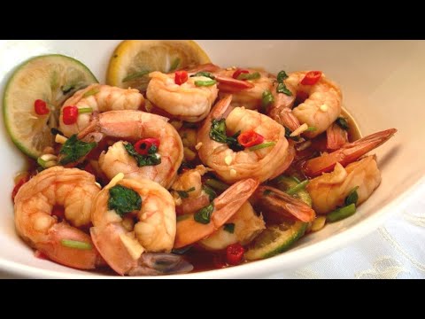 Chinese Style Lemon Shrimp Salad A must make summer salad, so easy amp flavorful!  