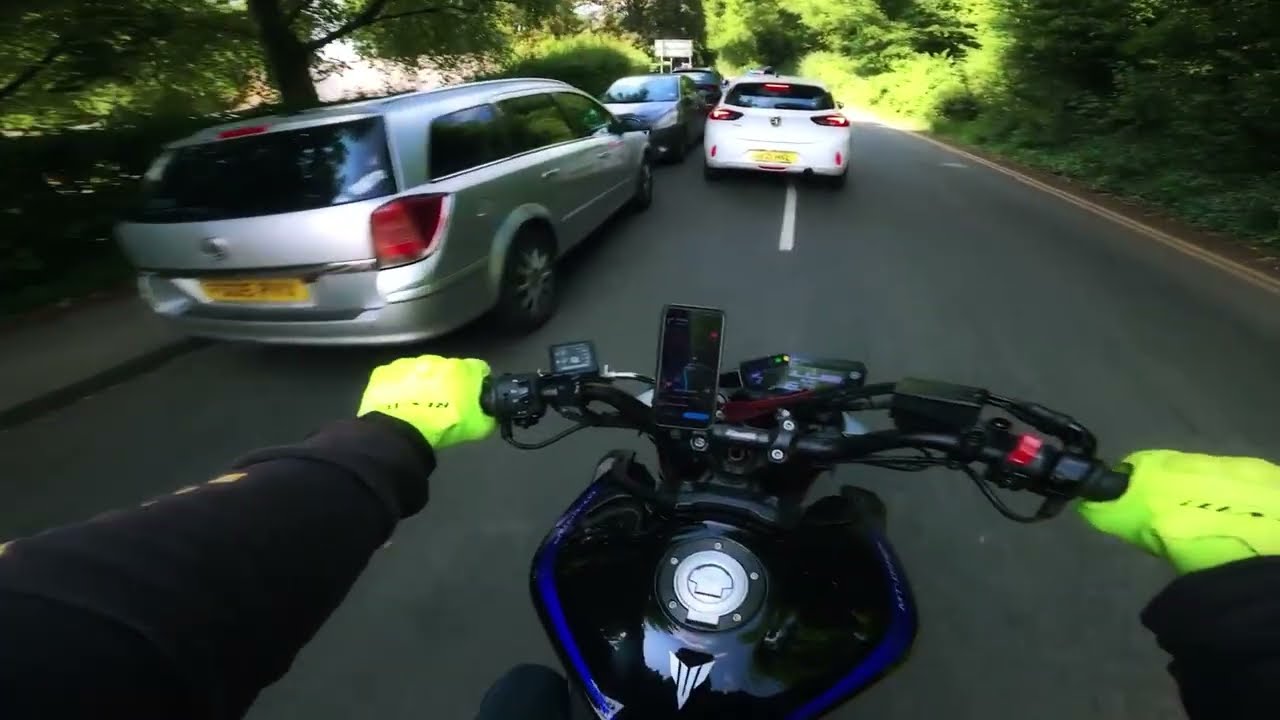YAMAHA MT-09 AKRAPOVIC – PURE EXHAUST POV (NO MUSIC)