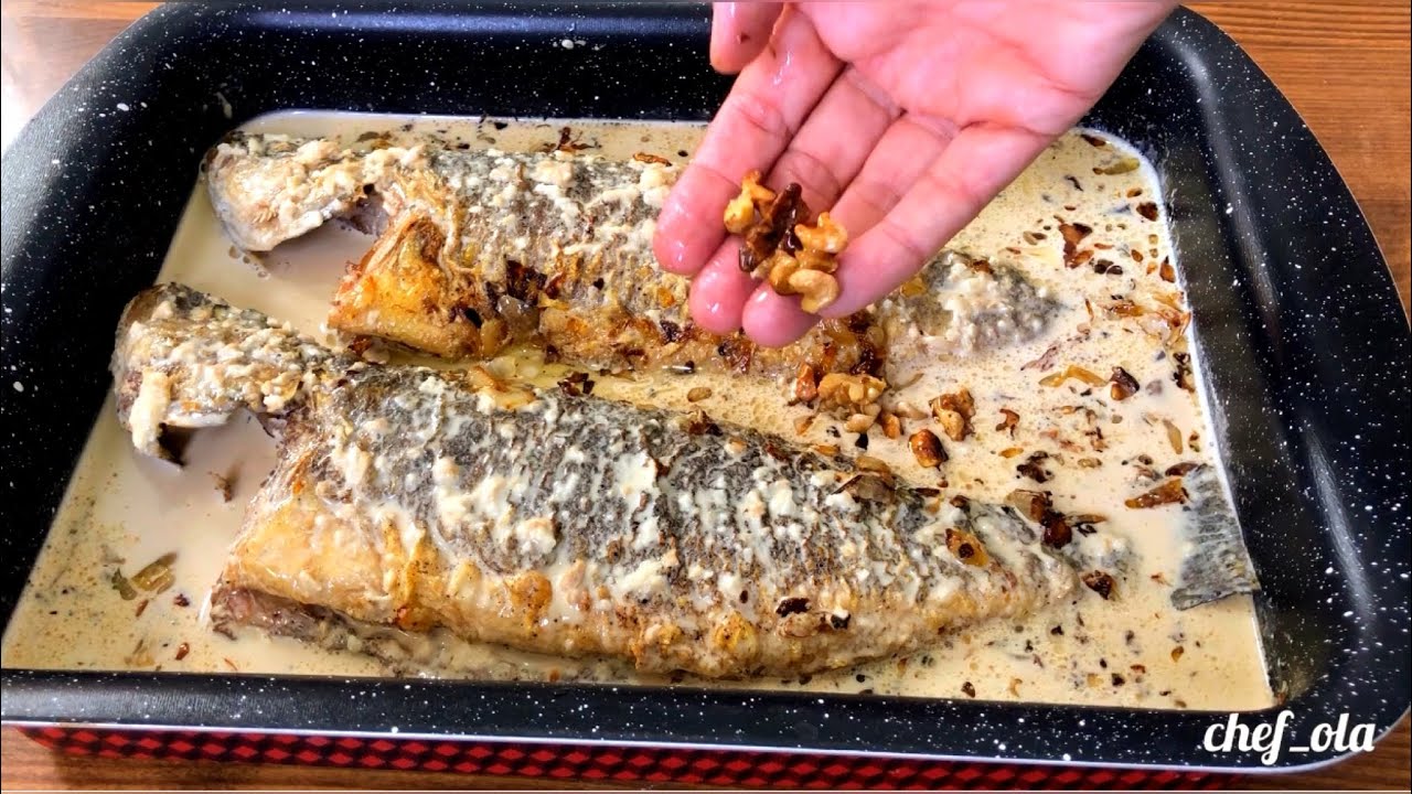 الشيف علا  ||   طاجن السمك بالطحينة  مع رز الصيادية