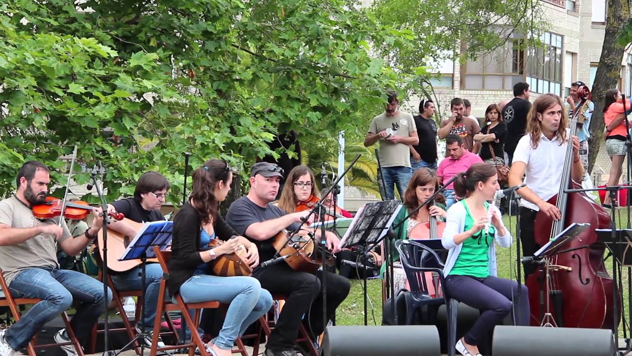 ORQUESTA CÉLTICA ASTURIANA "Pasodoble de Antón" en JIRA de PIEDRAS BLANCAS