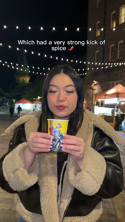 Everything I ate at Vivid Sydney Part 2 🧇🌭💕