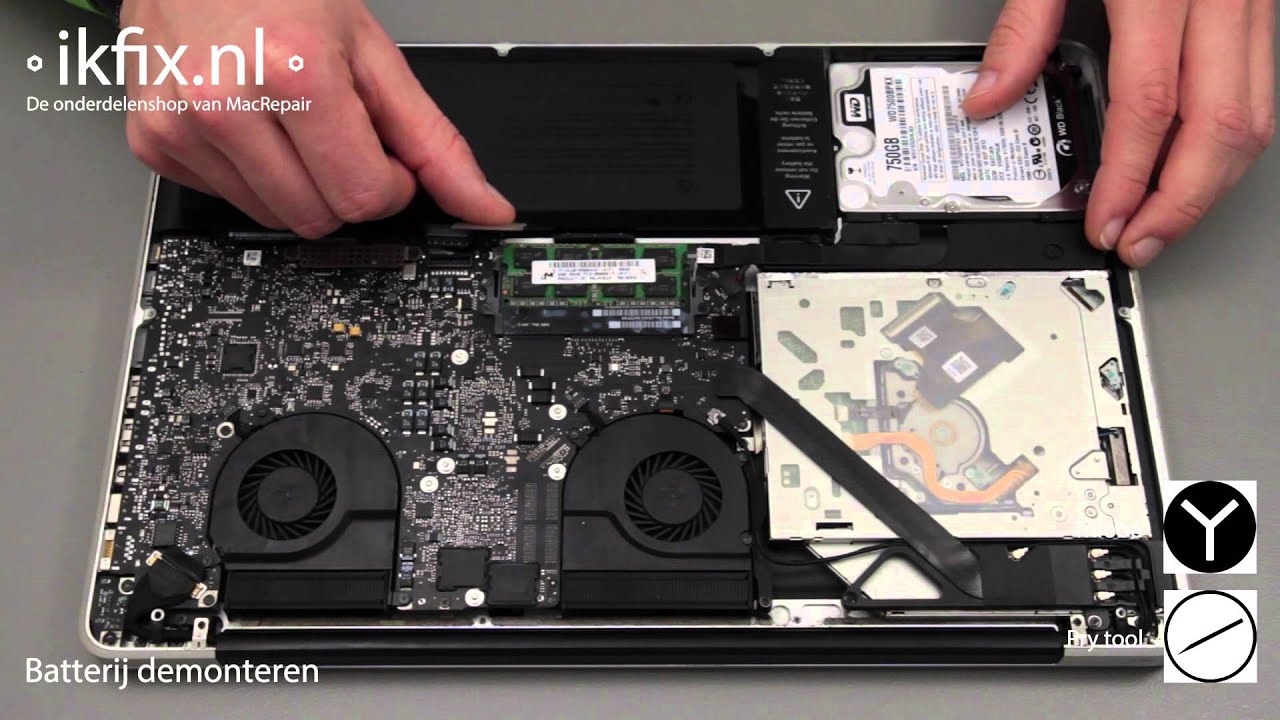 Macbook Pro Unibody 15" 2011 harde schijf vervangen - YouTube