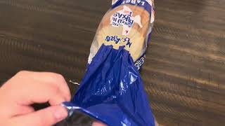 How to Use a Twist Tie