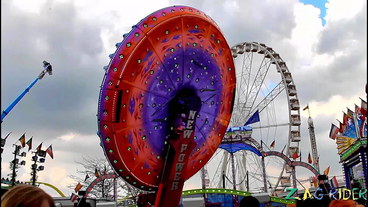 Le Moonraker (Nouveauté 2012) en video offride à la foire du Trône 2012