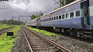 GZB/ WAP-5 as an Offlink for the Sahyadri Express curving through Bhor Ghats on a pleasent morning