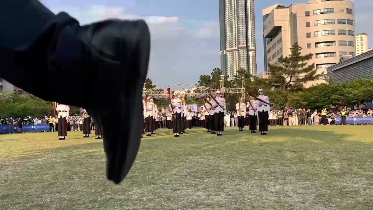 부산 18인조 시범행사